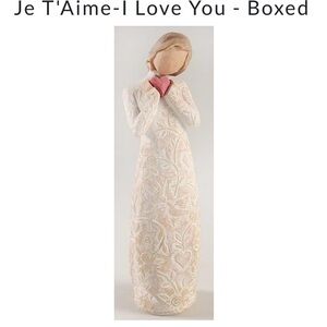 NIB Willow Tree Je T'aime figurine.